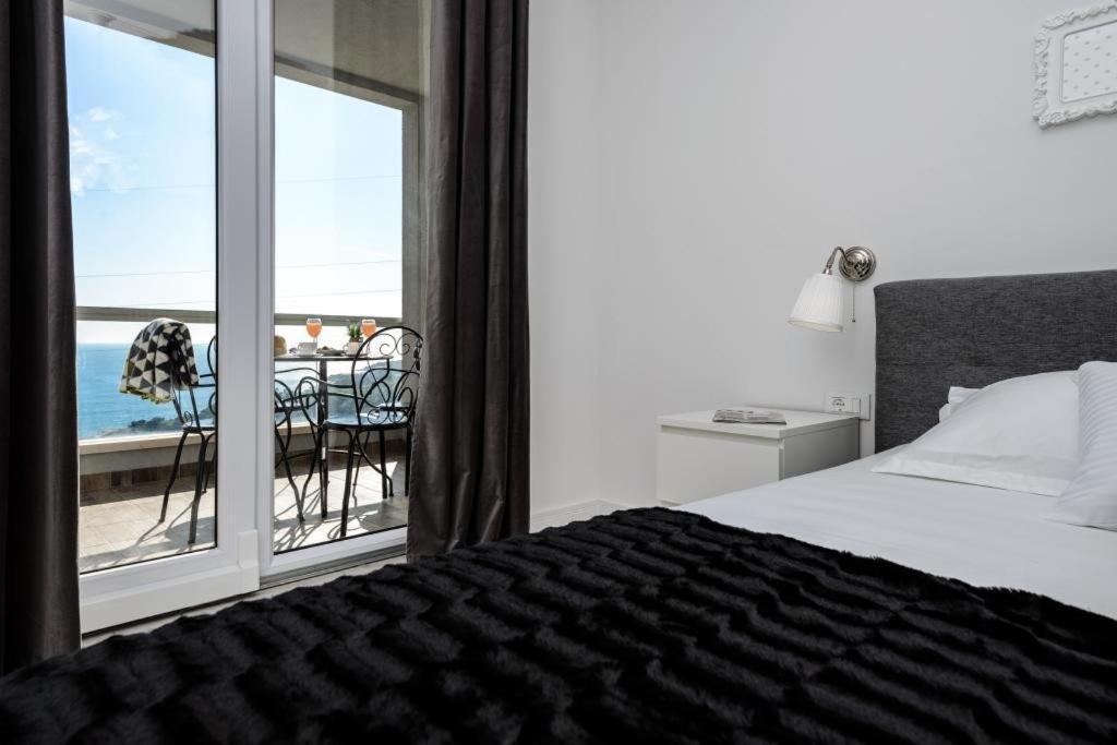 Apartments Villa Capitano Mlini Zimmer foto