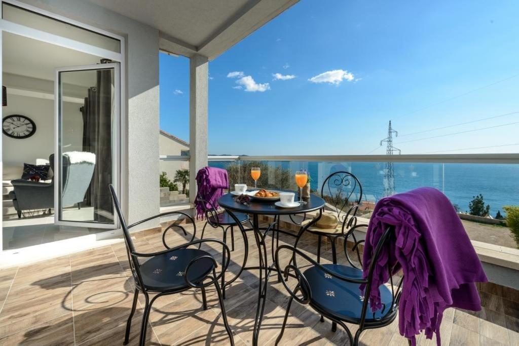 Apartments Villa Capitano Mlini Zimmer foto